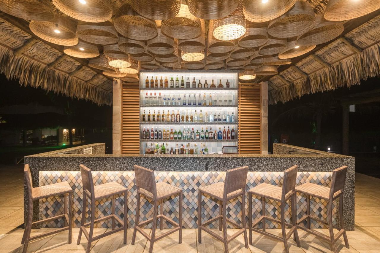巴拉格兰德 Manati酒店 外观 照片