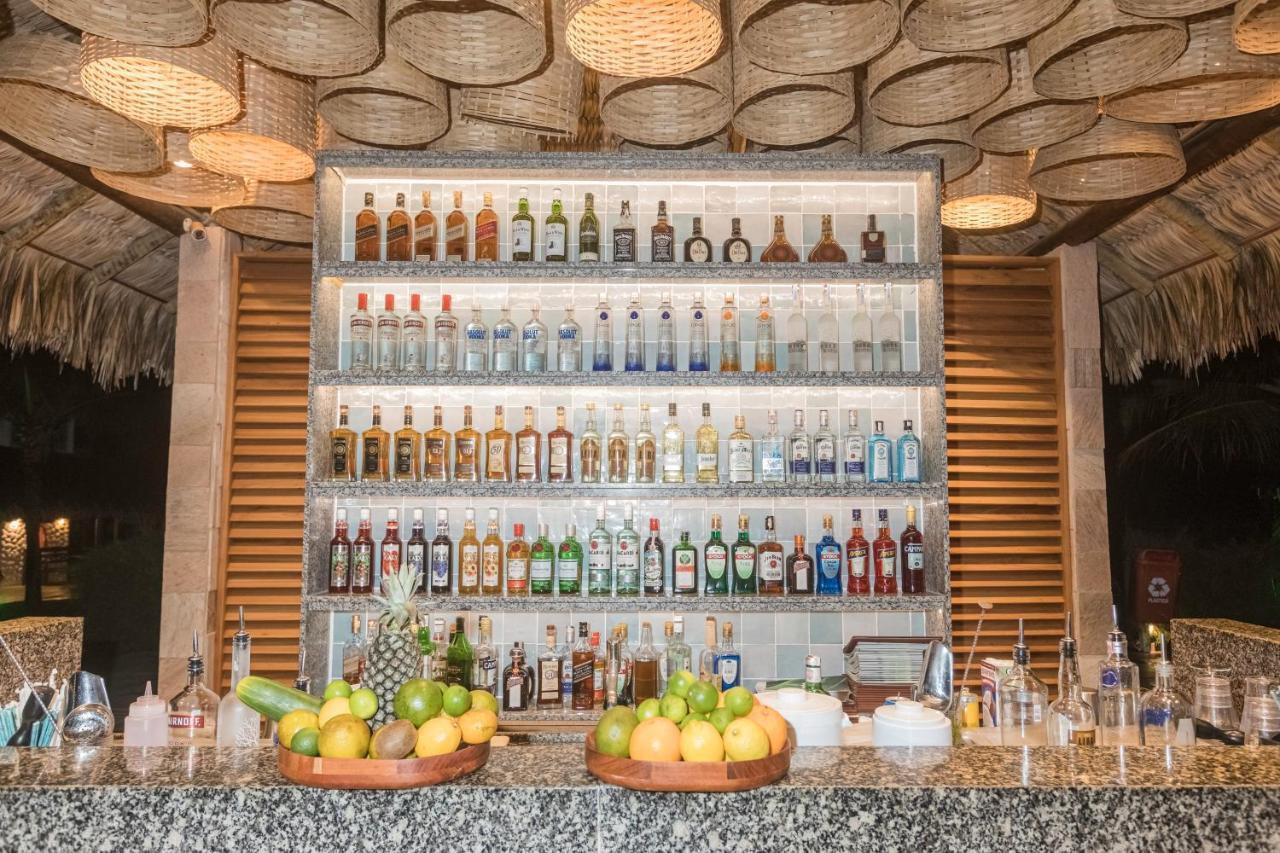 巴拉格兰德 Manati酒店 外观 照片